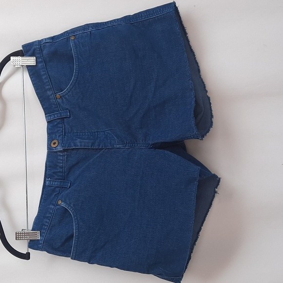 Carve Designs Oahu 4” Shorts in Blue – Size 8 - Picture 2 of 10